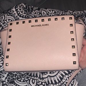 Michael Kors crossbody purse